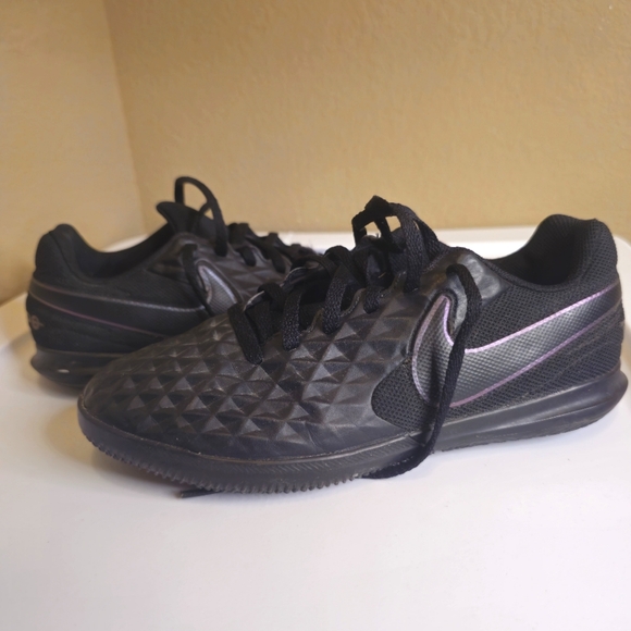 Nike Other - Nike Tiempo Legend 8 Club IC Indoor Soccer Shoes Youth Size 4